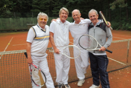 v.l.n.r: Uli Offenberg,Prof.Wolf-Dieter Rind, Willy Bogner, Fritz Egner